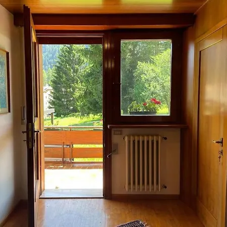 La Casa Di Cris فالكادي